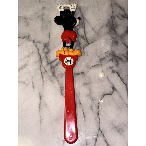 VINTAGE Disneyland Walt Disney World Productions 1970's Mickey Back Scratcher - Picture 3 of 10
